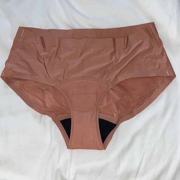 Knix Super Leakproof Boyshort - Picture 4 of 10